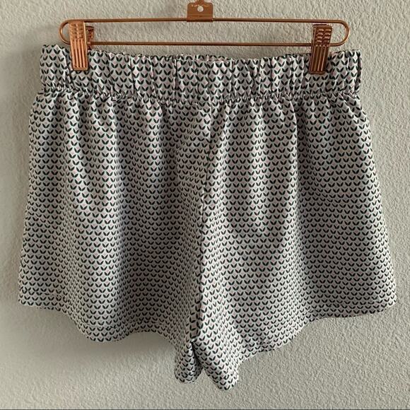 Disney Animators Collection Lounge Shorts XS - Picture 2 of 8